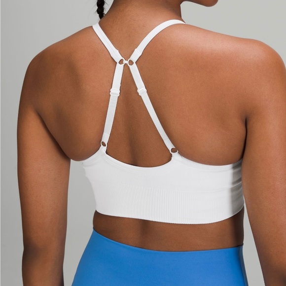 EUC Ebb to Street Bra C/D - Picture 8 of 9